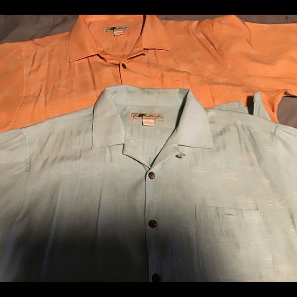 Colorful short-sleeve bohemian button-ups. Linen feel with a silky smooth look. - Picture 2 of 2